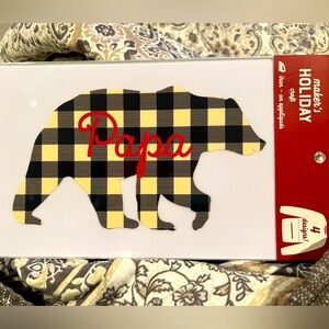 🆕 4 Holiday appliqués - Papa, Mama, Little And Baby Bear!!